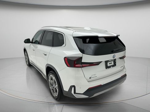 Used 2026 BMW X1 xDrive28i AWD/4WD image 7