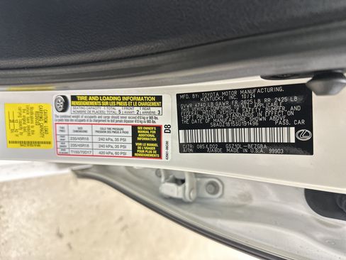 Certified 2025 Lexus ES 350 w/ Premium Package FWD image 35