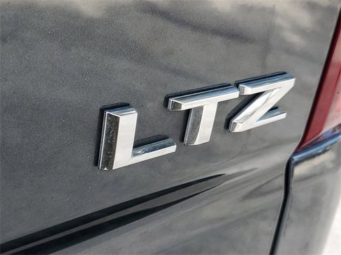 Used 2020 Chevrolet Silverado 1500 LTZ w/ LTZ Premium Package image 8