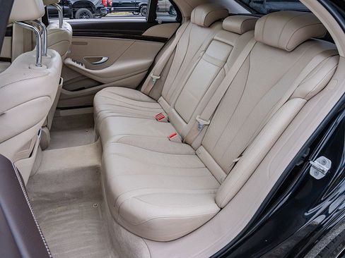 Used 2018 Mercedes-Benz S 450 Sedan w/ AMG Line Exterior image 16