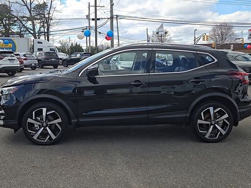 Used 2021 Nissan Rogue Sport SL w/ Premium Package AWD/4WD image 5
