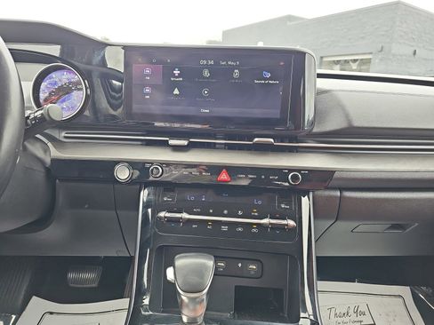 Used 2022 Kia Carnival SX FWD image 23