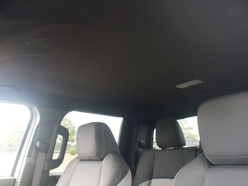 Used 2024 Toyota Tacoma TRD Sport AWD/4WD image 6