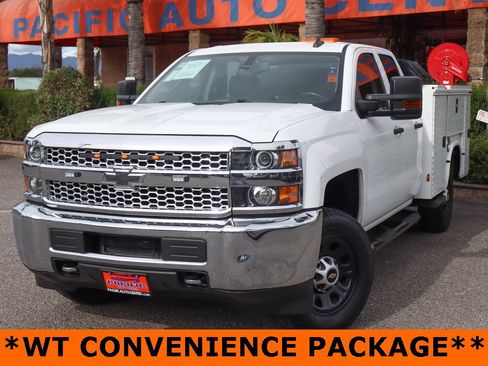 Used 2019 Chevrolet Silverado 2500 W/T w/ WT Convenience Package image 4