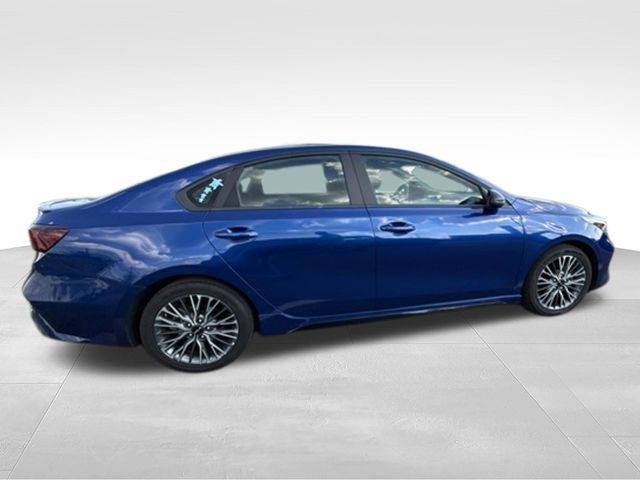 Used 2024 Kia Forte GT-Line w/ GT-Line Premium Package FWD image 14