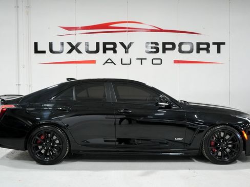 Used 2023 Cadillac CT4 V Blackwing w/ Driver Assist Package image 7