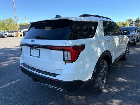 New 2026 Ford Explorer Active w/ Active Comfort Package AWD/4WD image 3