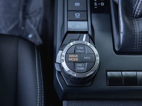 Certified 2024 Toyota Tacoma TRD Off-Road image 18