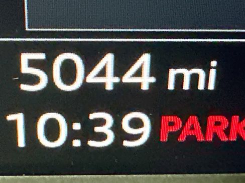 Used 2025 Audi Q3 2.0T Premium w/ Black Optic Sport Package image 20