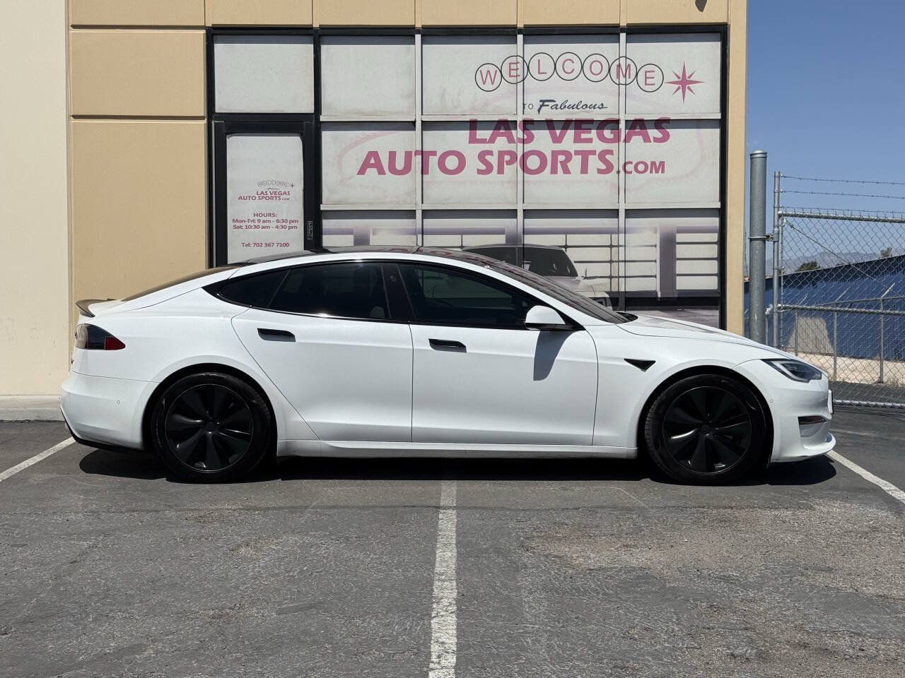 Used 2022 Tesla Model S AWD/4WD image 8