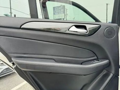 Used 2018 Mercedes-Benz GLE 43 AMG 4MATIC image 21