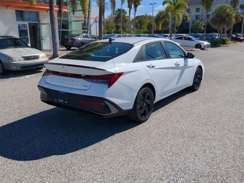 New 2026 Hyundai Elantra Sport image 6