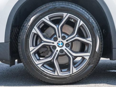 Used 2021 BMW X1 xDrive28i w/ Convenience Package AWD/4WD image 17