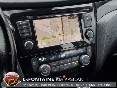 Used 2021 Nissan Rogue Sport SL w/ Premium Package image 23