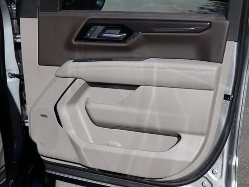 New 2026 GMC Yukon XL Elevation image 27