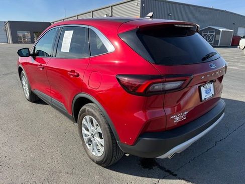 Used 2023 Ford Escape Active image 6