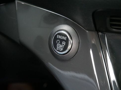 Used 2015 Ford Escape Titanium image 22