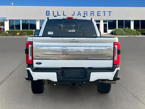 New 2026 Ford F250 Platinum w/ Platinum Plus Package AWD/4WD image 5