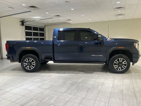 Certified 2022 GMC Sierra 2500 AT4 w/ AT4 Premium Plus Package AWD/4WD image 6