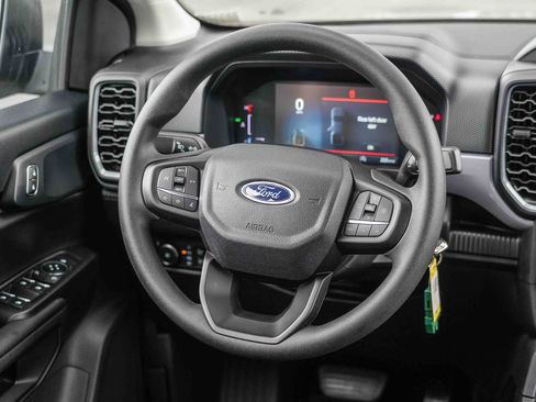 Used 2025 Ford Ranger XL w/ Trailer Tow Package RWD image 15