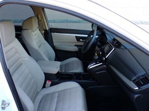 Used 2019 Honda CR-V LX image 27