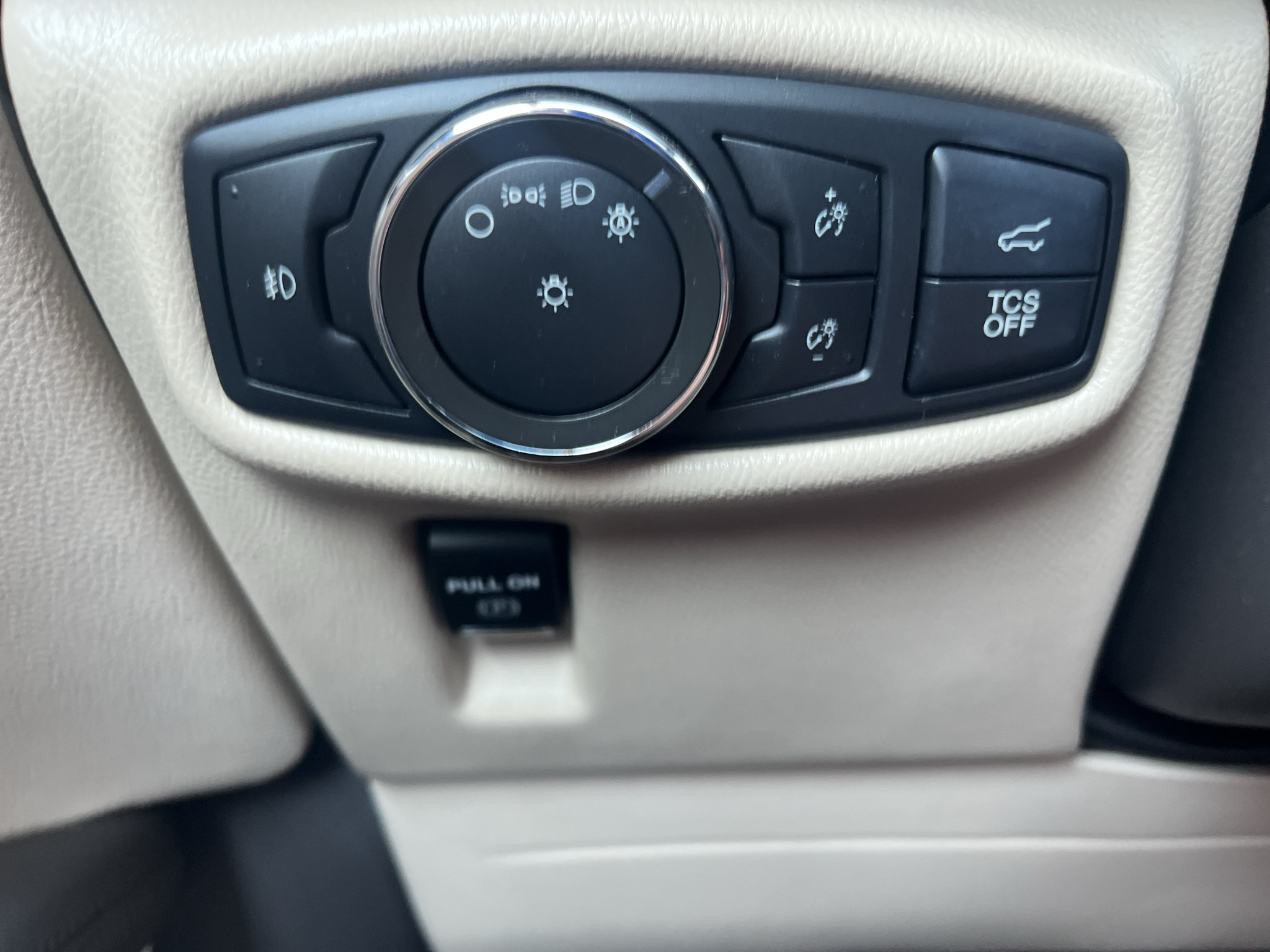 Used 2020 Lincoln Nautilus Reserve w/ Equipment Group 201A AWD/4WD image 13