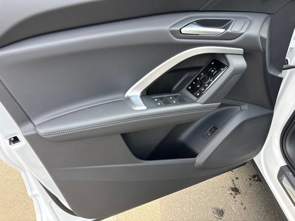 New 2026 Audi Q5 Premium AWD/4WD image 14