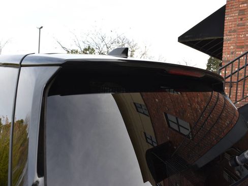 Used 2022 Chevrolet Equinox LT w/ Driver Convenience Package image 33