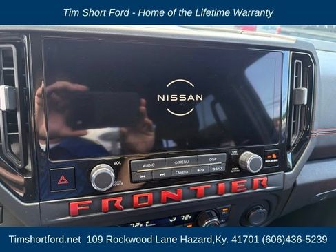 Used 2025 Nissan Frontier PRO-4X w/ Pro Convenience Package AWD/4WD image 12