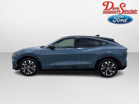 Used 2023 Ford Mustang Mach-E Premium AWD/4WD image 10