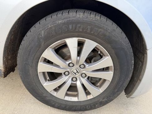 Used 2014 Honda Odyssey EX-L image 3