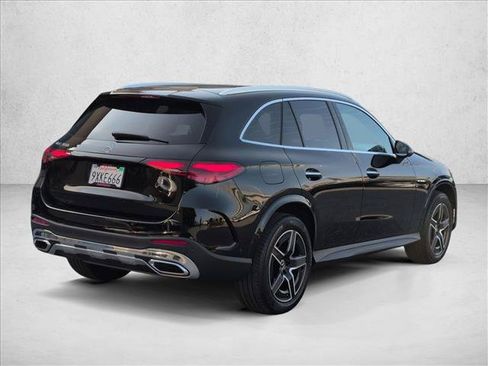 Certified 2026 Mercedes-Benz GLC 300 image 5