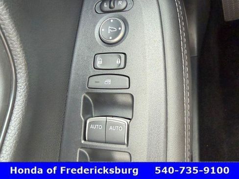 Used 2026 Honda HR-V EX-L image 26