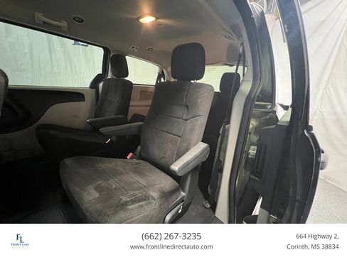 Used 2012 Dodge Grand Caravan SE image 12