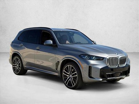 New 2026 BMW X5 xDrive40i w/ M Sport Package image 7