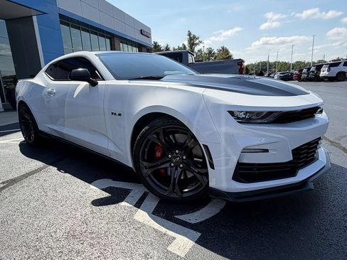 Used 2022 Chevrolet Camaro SS RWD image 20