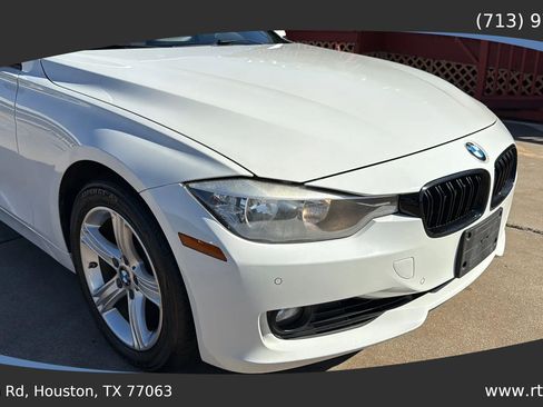 Used 2014 BMW 328i xDrive Sedan AWD/4WD image 14
