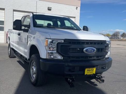 Used 2022 Ford F250 XL w/ Power Equipment Group image 4