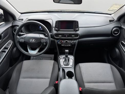 Used 2020 Hyundai Kona SE image 17