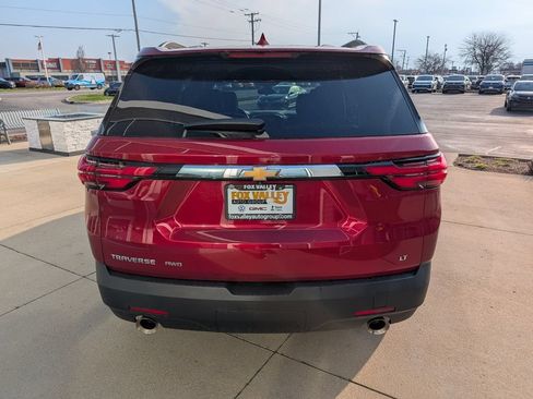 Used 2023 Chevrolet Traverse LT AWD/4WD image 4