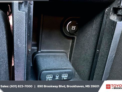 Used 2021 Dodge Charger R/T RWD image 23