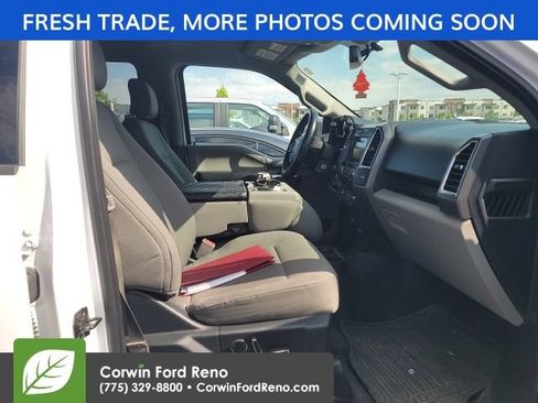 Used 2016 Ford F150 XLT w/ Equipment Group 302A Luxury AWD/4WD image 11