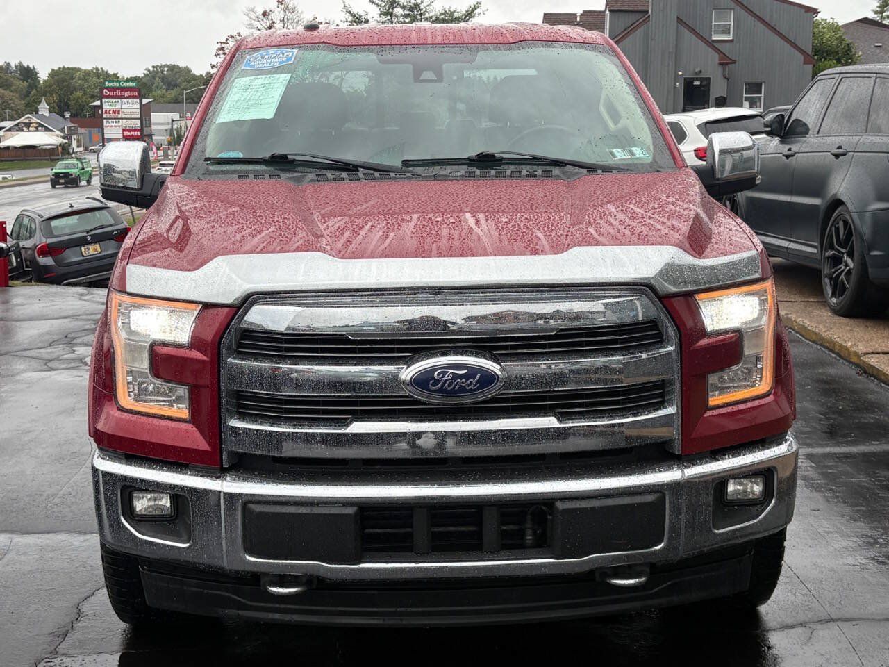 Used 2017 Ford F150 Lariat w/ Equipment Group 502A Luxury AWD/4WD image 2