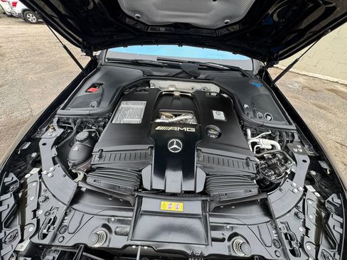 Used 2024 Mercedes-Benz AMG GT 63 image 25