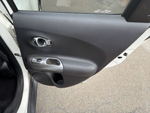 Used 2013 Nissan Juke SL AWD/4WD image 14