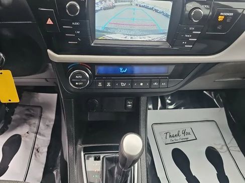 Used 2016 Toyota Corolla LE image 15