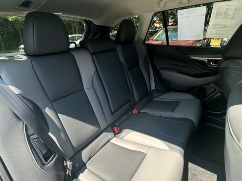 Used 2023 Subaru Outback Onyx Edition XT image 11