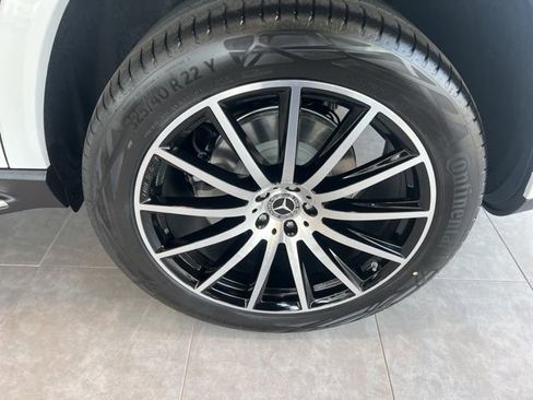 New 2026 Mercedes-Benz GLS 580 4MATIC image 13