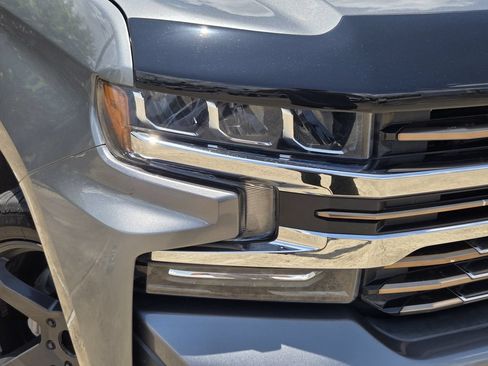 Used 2019 Chevrolet Silverado 1500 High Country AWD/4WD image 9