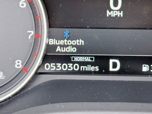 Used 2022 Mitsubishi Outlander ES image 16